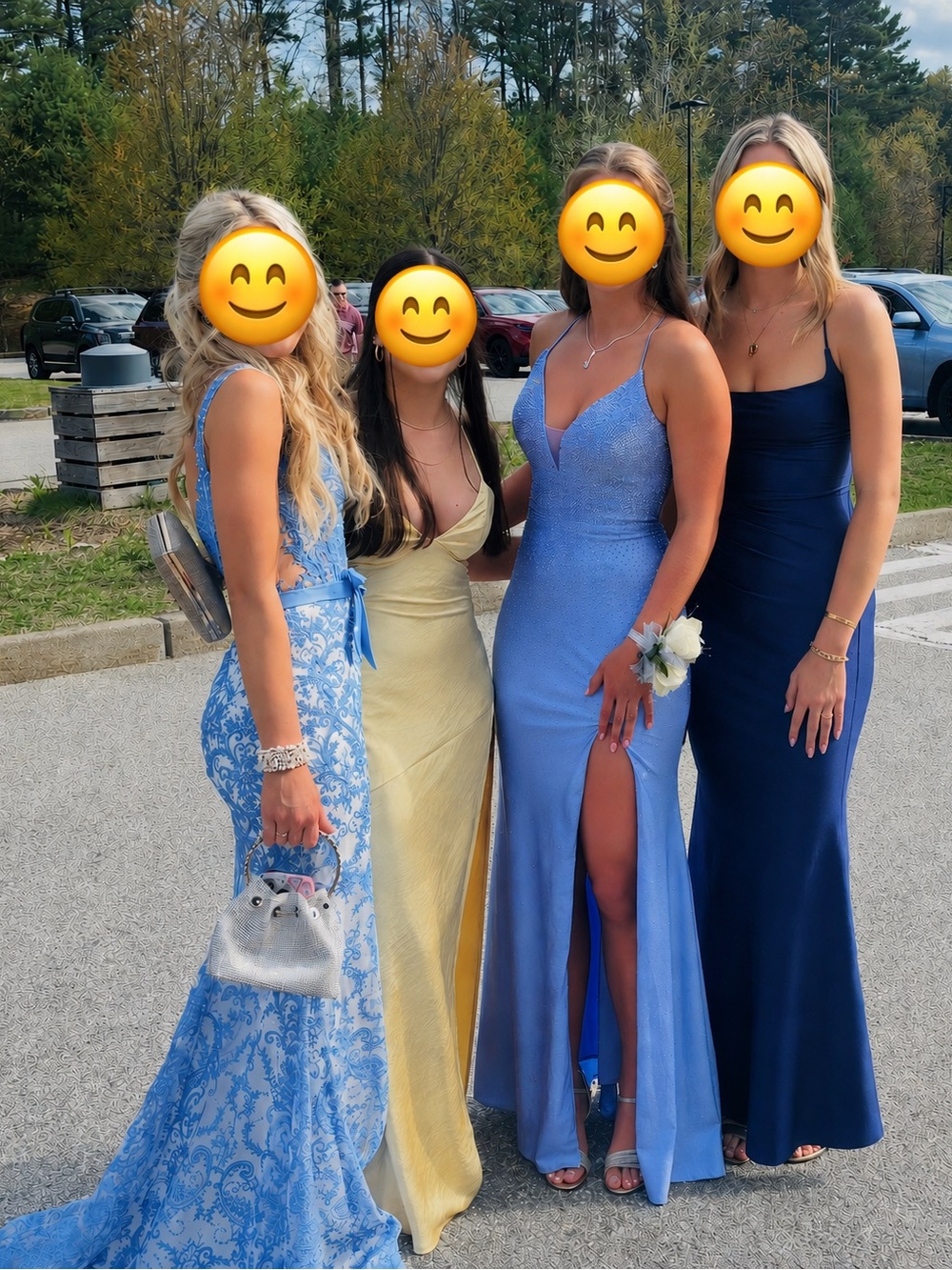 Elegant NAVY stretch Prom Dress w lace up back.